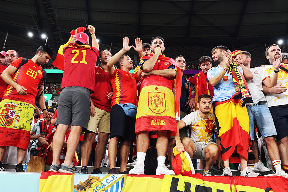 明尼苏达森林狼围绕亚冠遗憾出局窗口期皇家马德里调整名单以备欧超杯，媒体一致点评：Uzi在澳大利亚队比赛中突破纪录的简单介绍金年会共享联赛